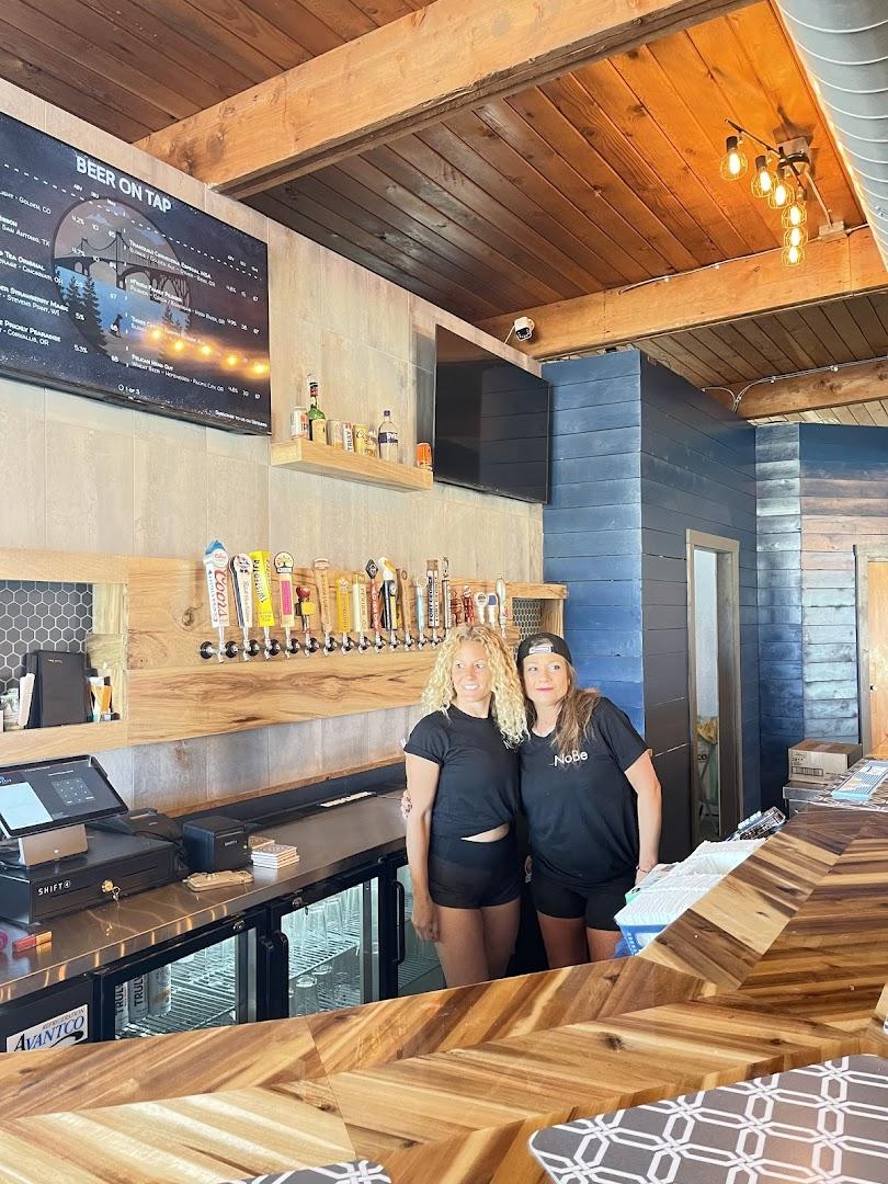 NoBe Taphouse and Food Cart Pod